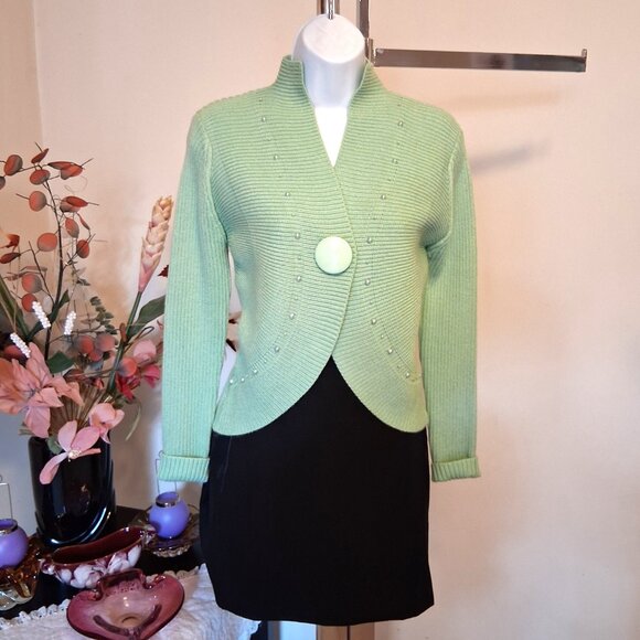 NWT Woman's Light Green One Button Knit Shrug Open Front Cardigan Sweater - Picture 7 of 9